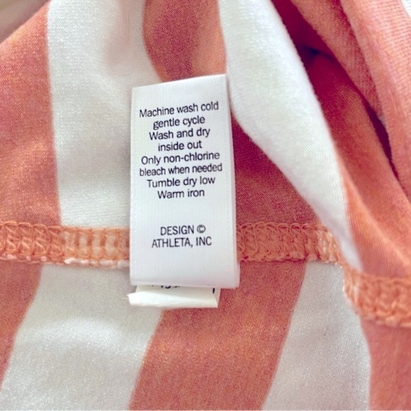 Athleta short skirt soft, cute and comfy - Picture 9 of 12